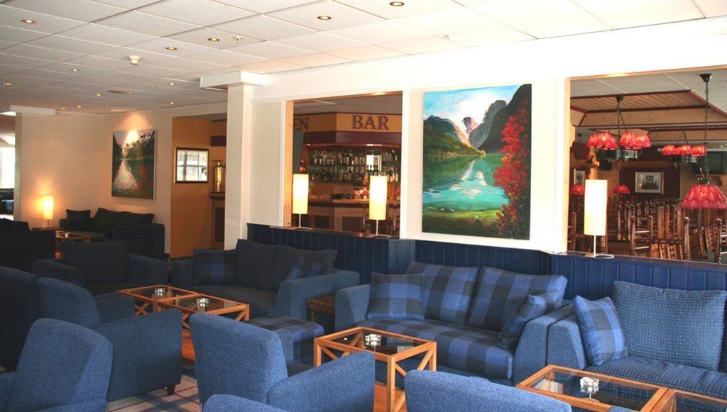 Loenfjord Hotel Exterior photo